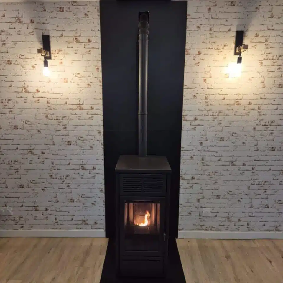 Entretien de poele a bois par Millaris Energies en Ariege
